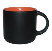 czarny kubek