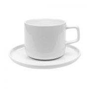 filiżanka ze spodkiem