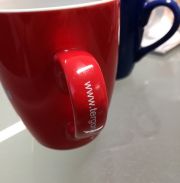 nadruk na uchwycie