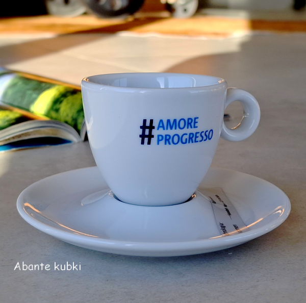 filiżanka z nadrukiem