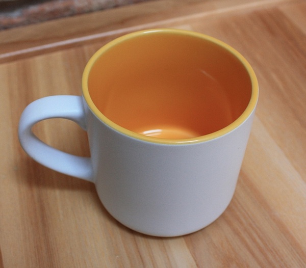 Kubek ceramiczny