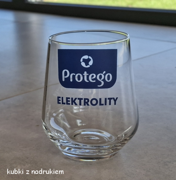 szklanka z nadrukiem